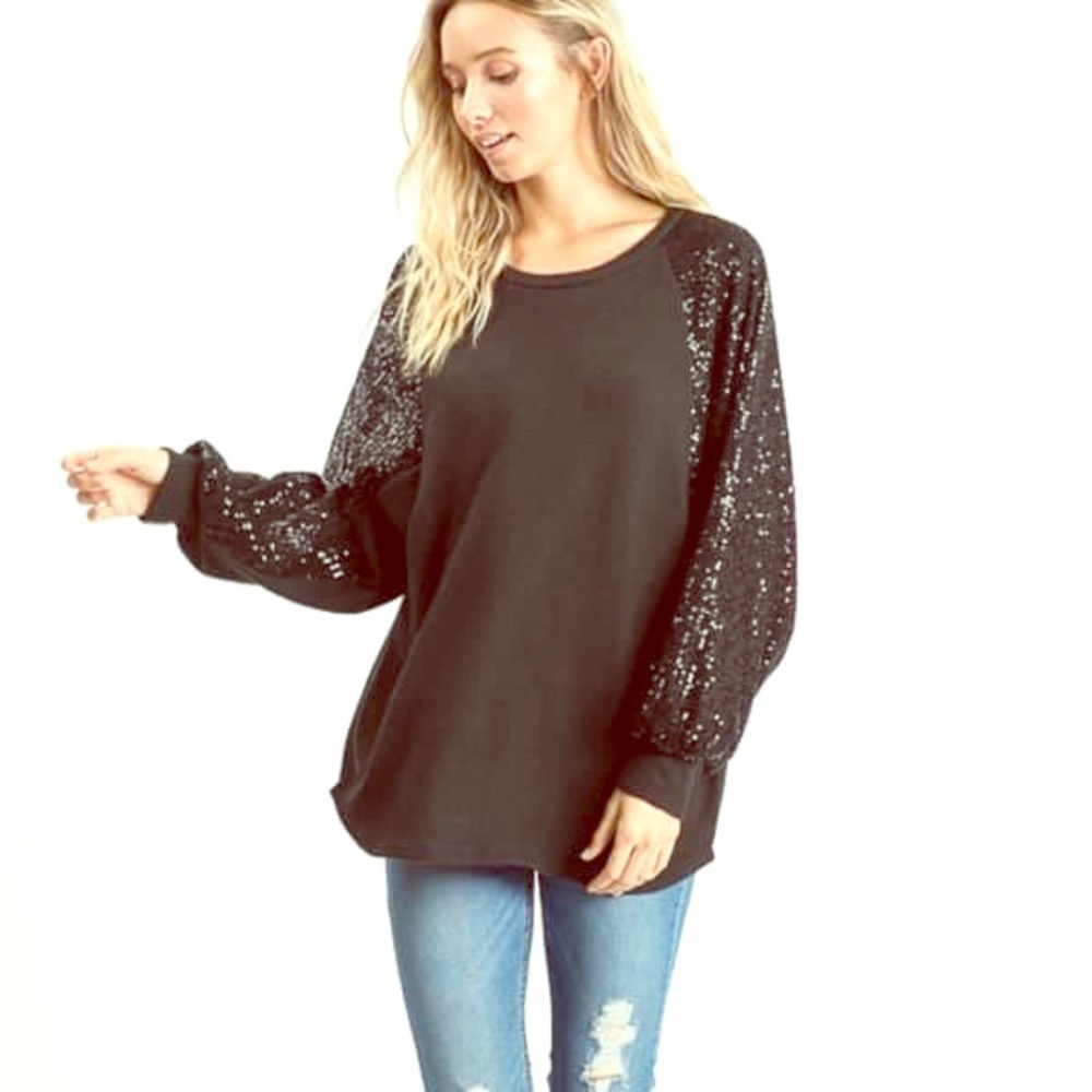 Sequin Contrast Sleeve Top